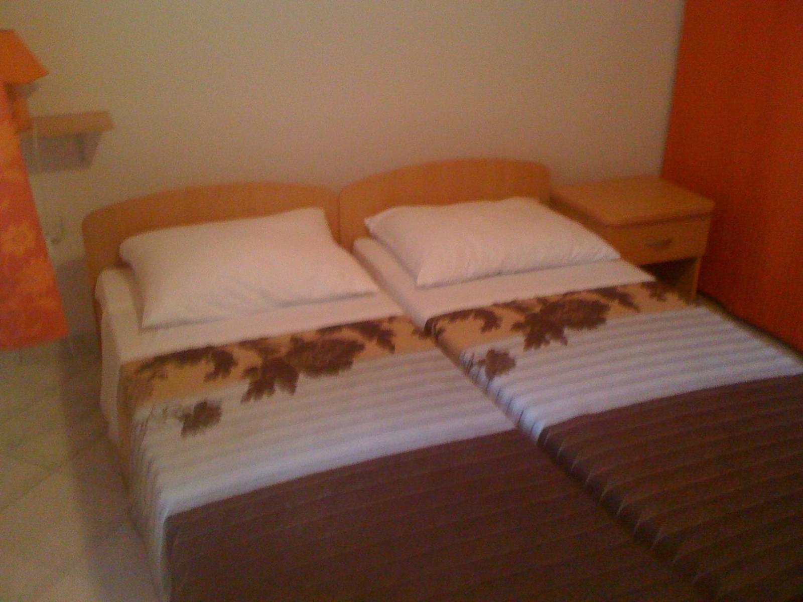 Hostel Amfora ฟาชานา ภายนอก รูปภาพ